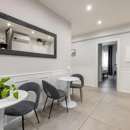 Belli Suites Vatican Rome Guest House-3